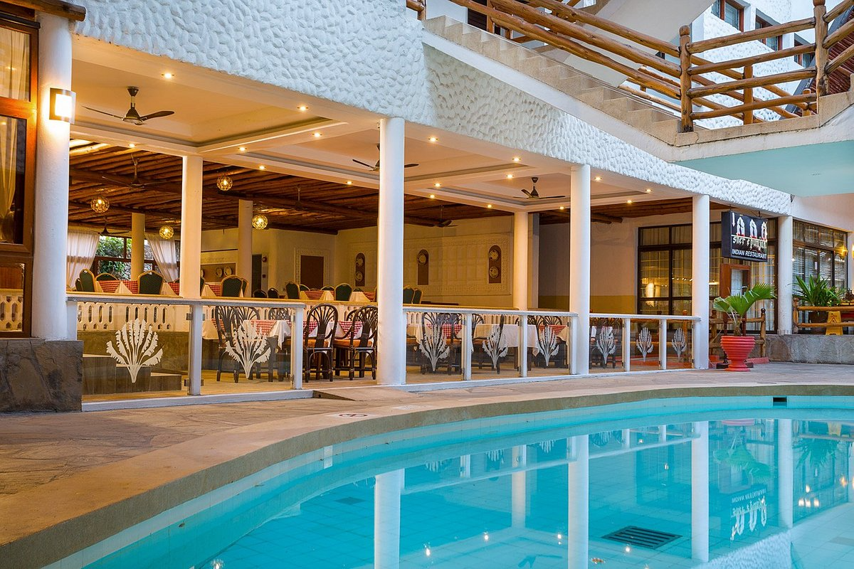 Travellers Beach Hotel, Mombasa