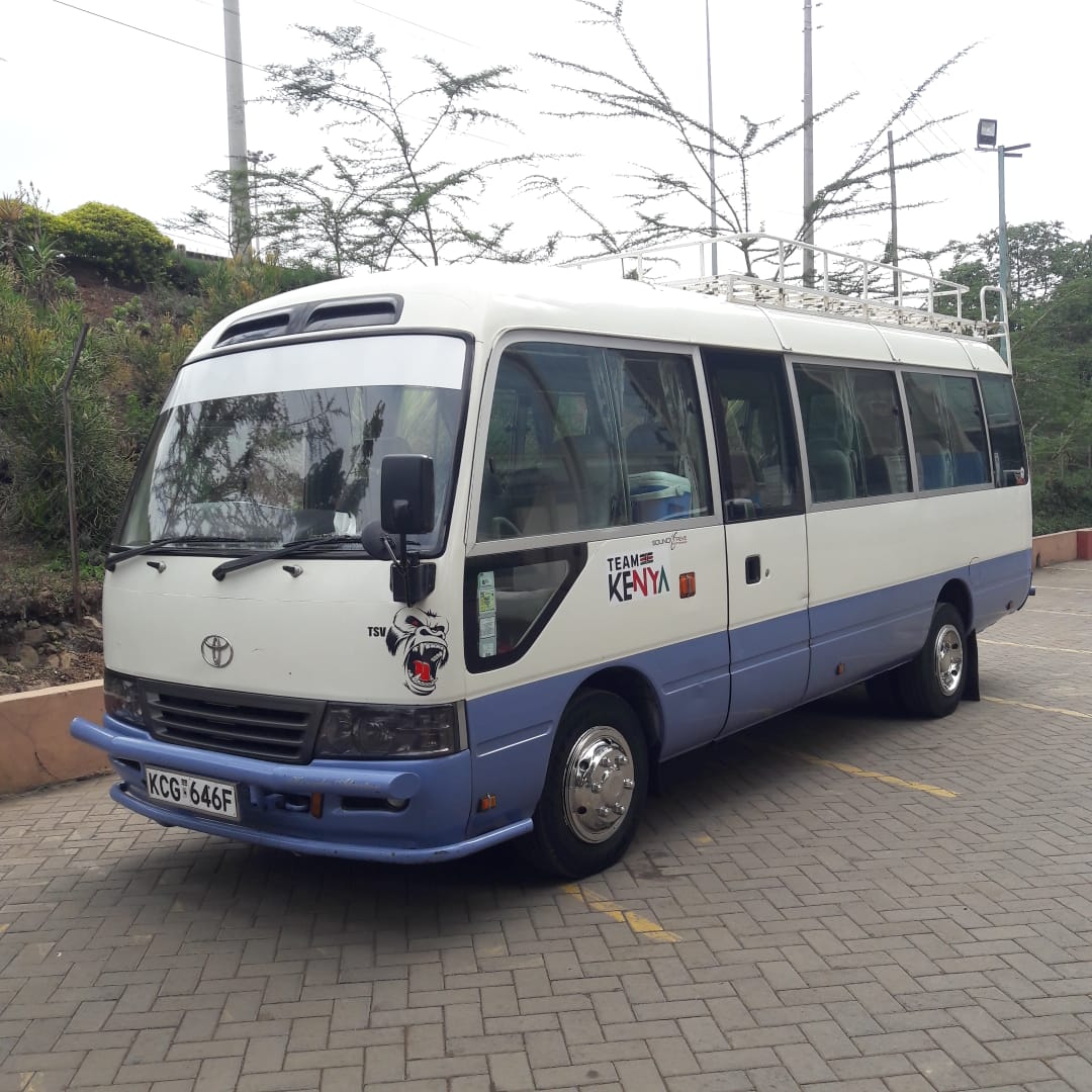 23 pax Tour Rosa bus